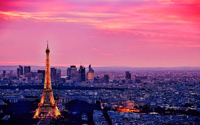 برج ایفل| نگین درخشان پاریس 